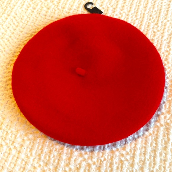 Brand New Classic Red Wool 100% Beret Hat, OS - Picture 4 of 12
